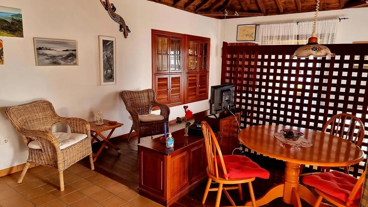 Manos De Oro Guest House Los Sauces Holiday home