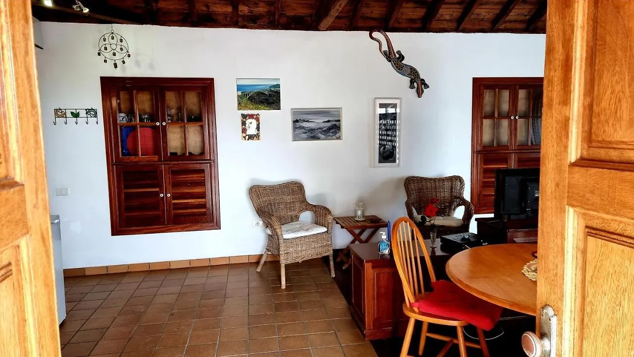 Manos De Oro Guest House Los Sauces